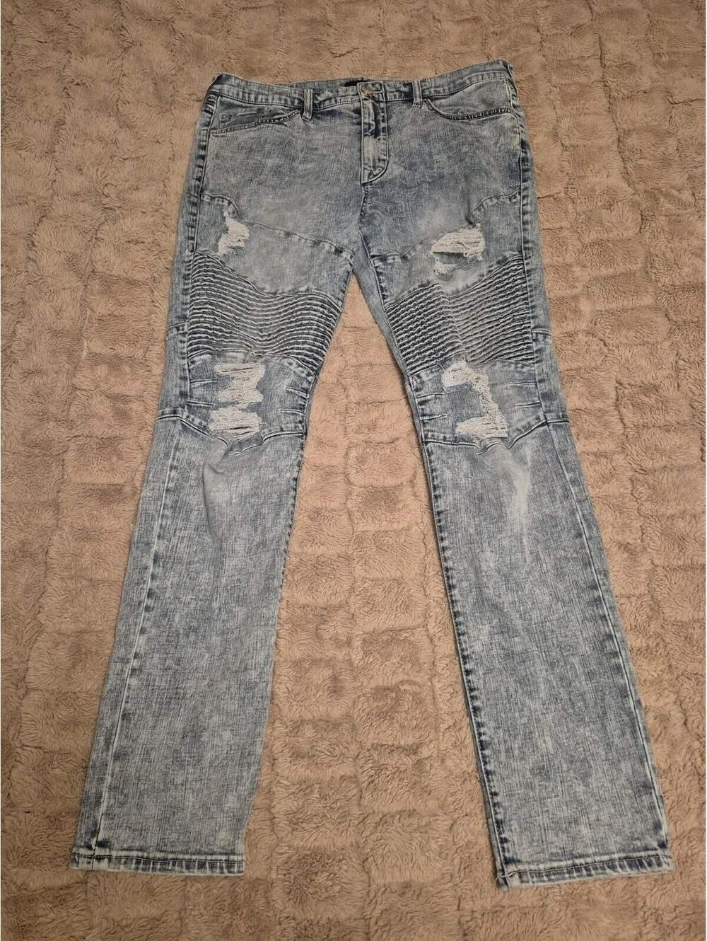 True Religion Rocco Moto Renegade Light Wash Relaxed Skinny Jeans Size 36x34